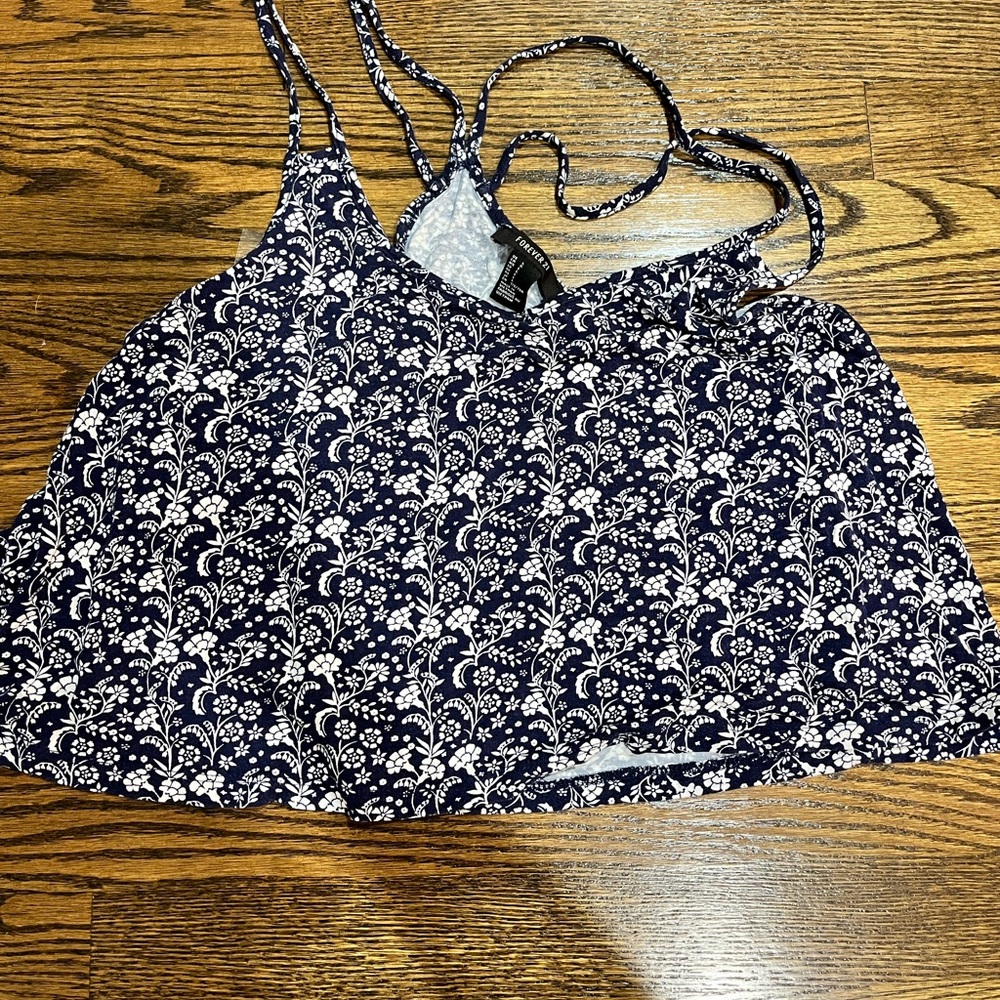 Forever 21 Navy and White Floral Camisole